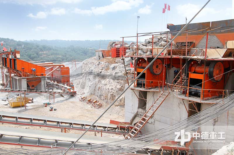 山西晋城150吨煤矸石破碎生产线